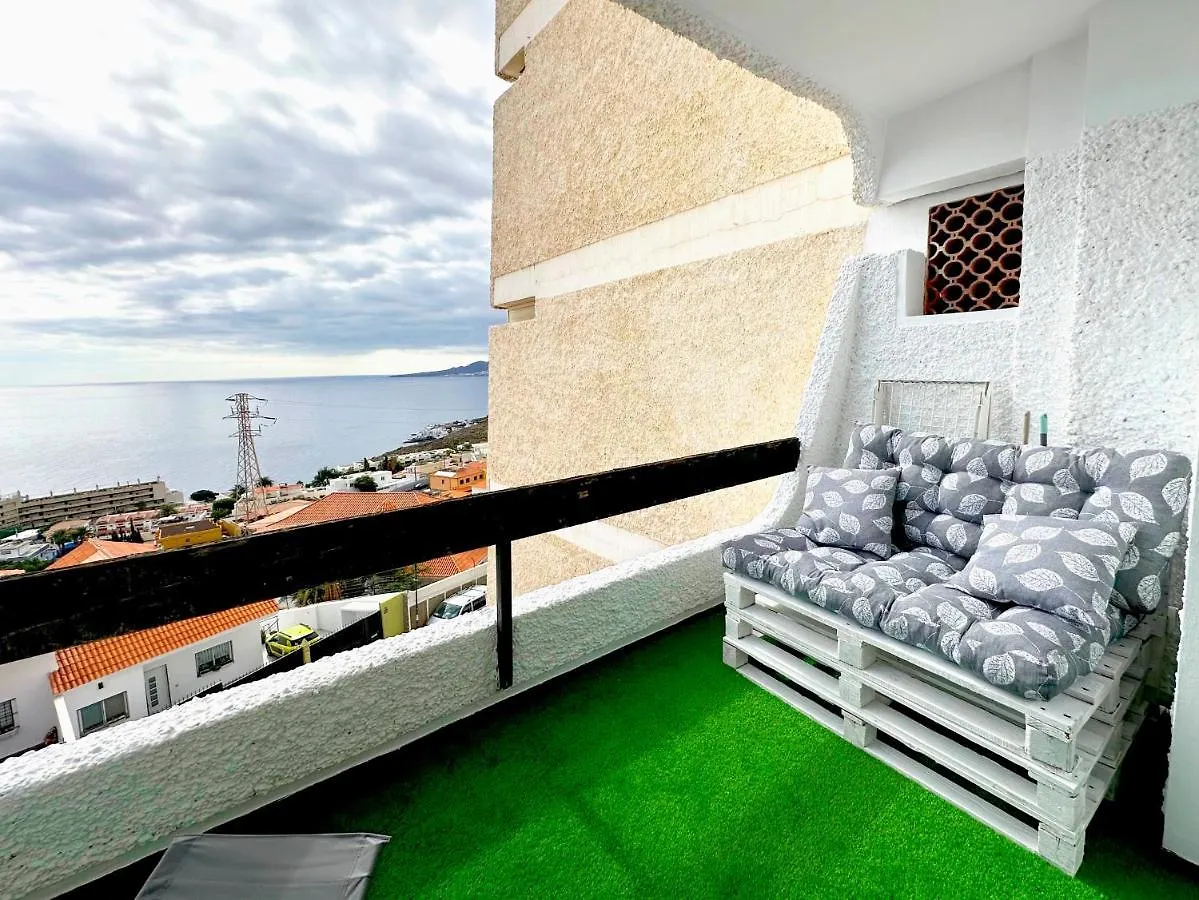 Modern Open-Plan Studio With Terrace And Sea View Tabaiba