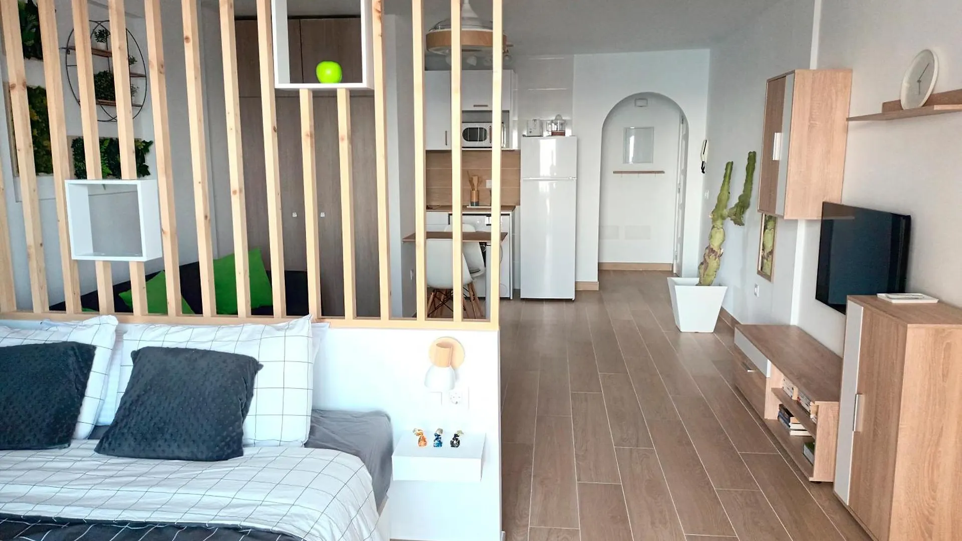 Modern Open-Plan Studio With Terrace And Sea View Tabaiba Lägenhet